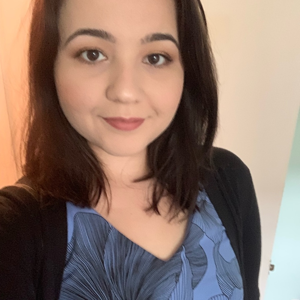 Meet your Posher, Cristina